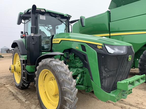 2024 John Deere 8R 310 Tractor