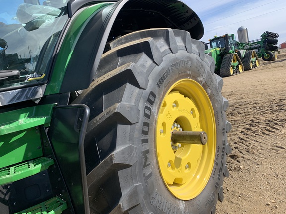 2024 John Deere 8R 370 Tractor