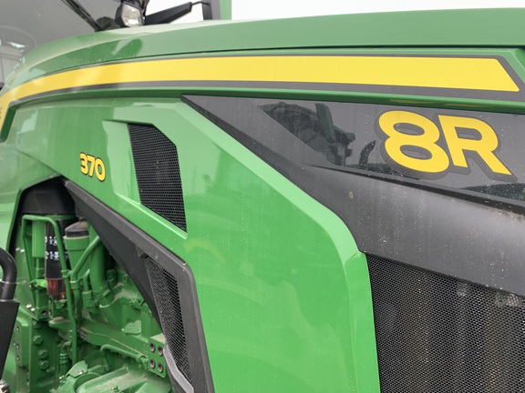 2024 John Deere 8R 370 Tractor