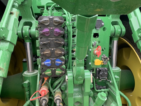 2024 John Deere 8R 370 Tractor