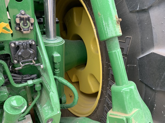 2024 John Deere 8R 370 Tractor