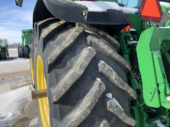 2024 John Deere 8R 370 Tractor