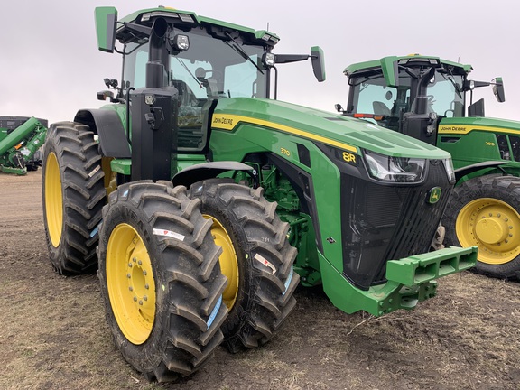 2024 John Deere 8R 370 Tractor