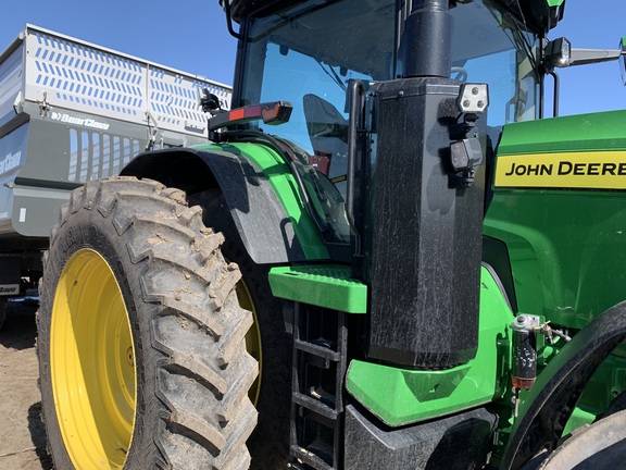 2024 John Deere 8R 370 Tractor