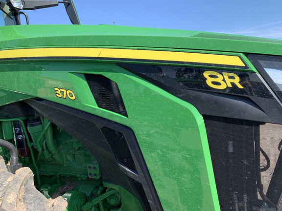 2024 John Deere 8R 370 Tractor