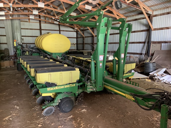 2003 John Deere 1770NT Planter