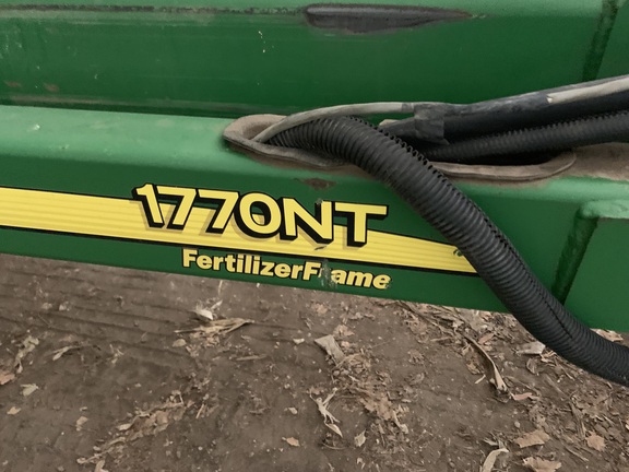 2003 John Deere 1770NT Planter