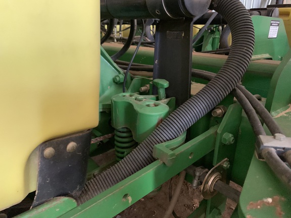 2003 John Deere 1770NT Planter