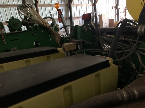 2003 John Deere 1770NT Planter