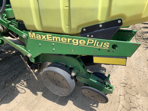 2003 John Deere 1770NT Planter