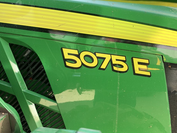 2023 John Deere 5075E Tractor