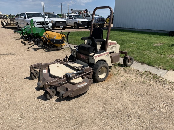 2015 Grasshopper 721DT Mower/Front Deck