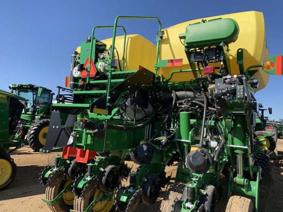 2024 John Deere 1775NT Planter