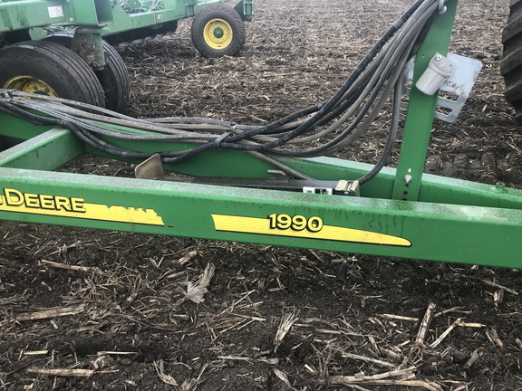 2014 John Deere 1990 Air Seeder