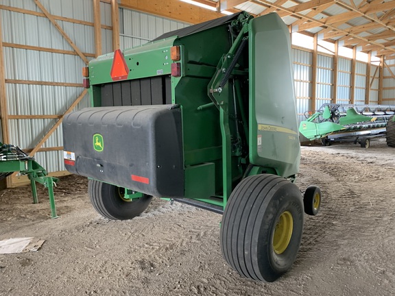 2020 John Deere 560M Baler/Round