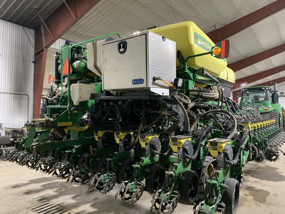 2018 John Deere DB60 Planter