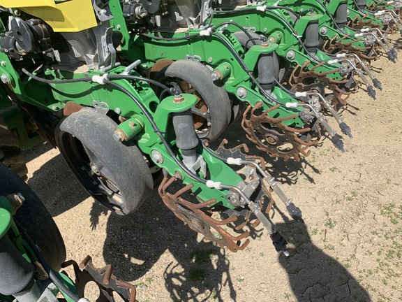2018 John Deere DB60 Planter