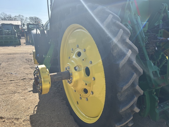 2018 John Deere 8295R Tractor