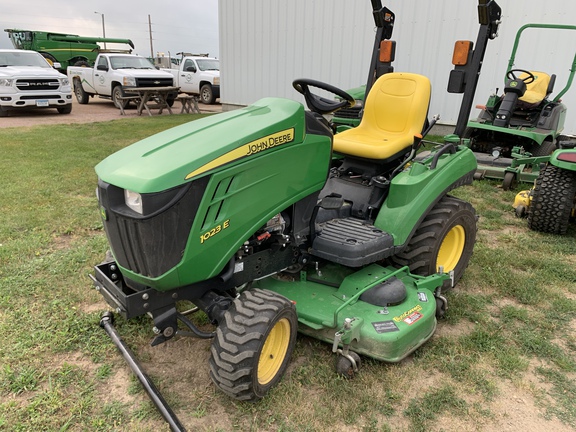 2019 John Deere 1023E Tractor Compact