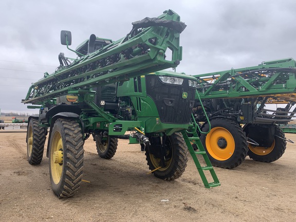 2024 John Deere 410R Sprayer/High Clearance