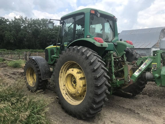 2003 John Deere 7420 Tractor