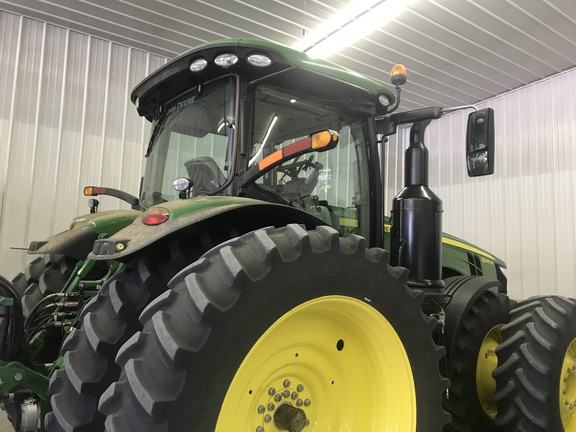 2019 John Deere 8295R Tractor