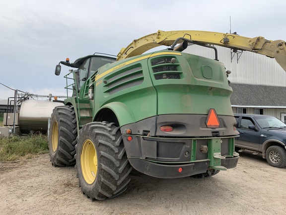 2015 John Deere 8600 Forage Harvester