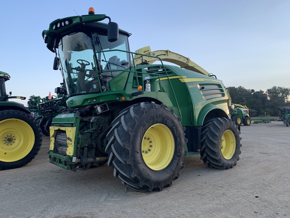 2015 John Deere 8600 Forage Harvester