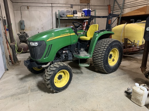 2013 John Deere 4720 Tractor Compact