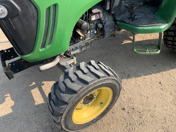 2013 John Deere 4720 Tractor Compact