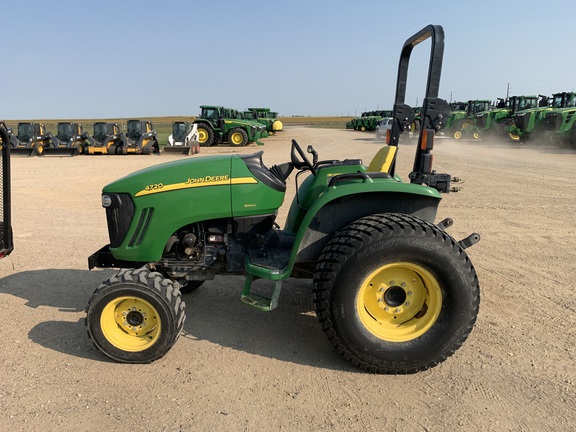 2013 John Deere 4720 Tractor Compact