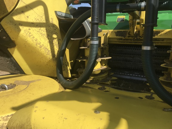 2022 John Deere 778 Header Forage