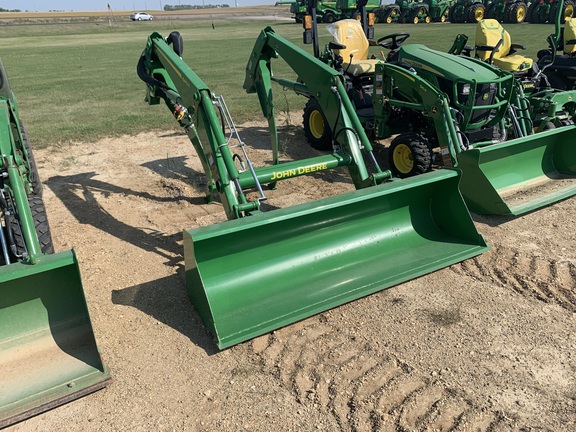 2023 John Deere 440R Loader