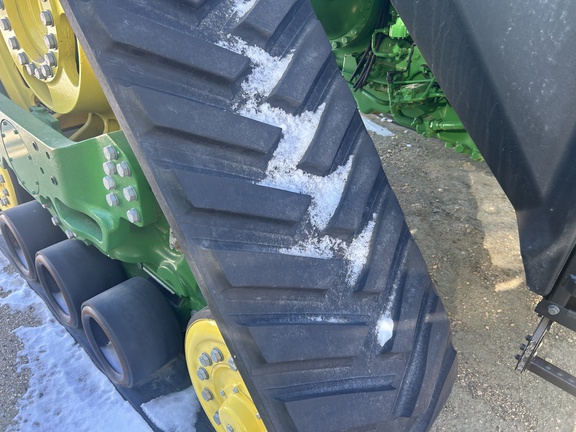 2021 John Deere 8RX 370 Tractor Rubber Track
