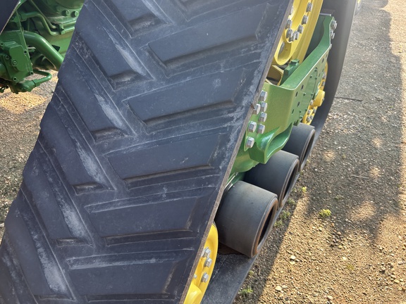 2021 John Deere 8RX 370 Tractor Rubber Track