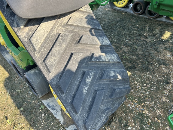 2021 John Deere 8RX 370 Tractor Rubber Track