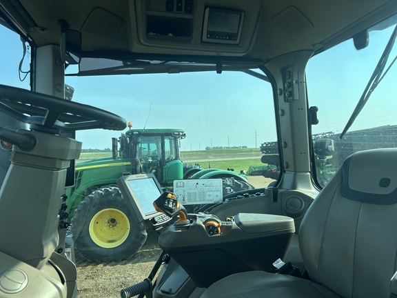 2021 John Deere 8RX 370 Tractor Rubber Track