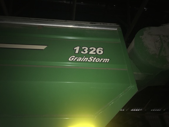 J&M 1326 Grain Cart