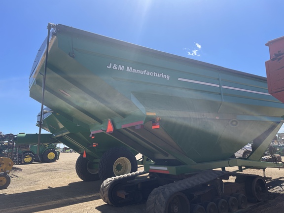 J&M 1326 Grain Cart