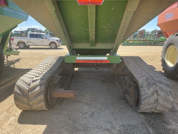 J&M 1326 Grain Cart