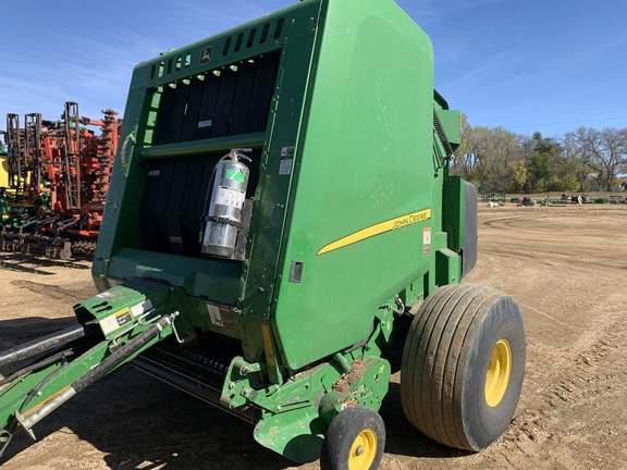 2021 John Deere 560M Baler/Round