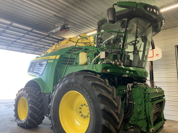 2021 John Deere 9900 Forage Harvester