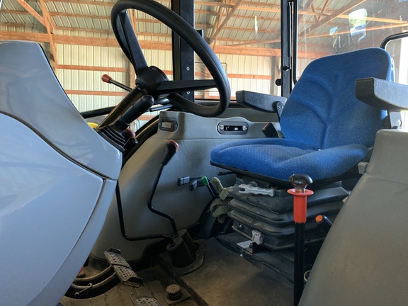 2008 New Holland TD5050 Tractor