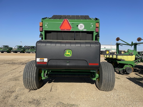 2022 John Deere 560M Baler/Round