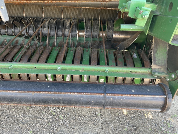 2022 John Deere 560M Baler/Round