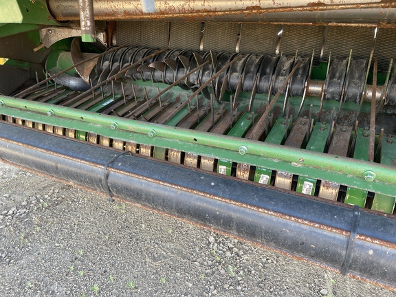 2022 John Deere 560M Baler/Round