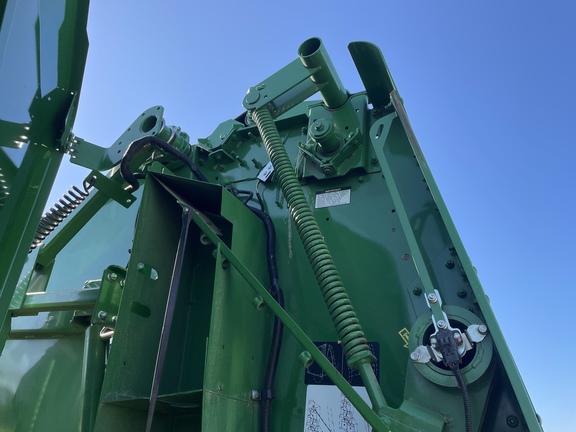 2022 John Deere 560M Baler/Round