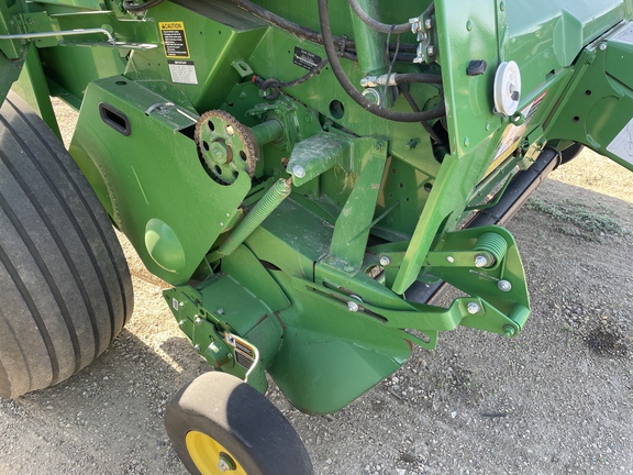 2022 John Deere 560M Baler/Round