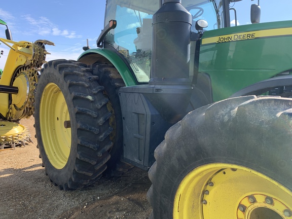 2015 John Deere 8345R Tractor