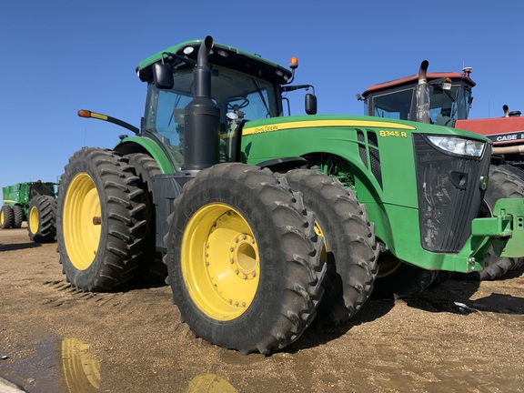 2015 John Deere 8345R Tractor